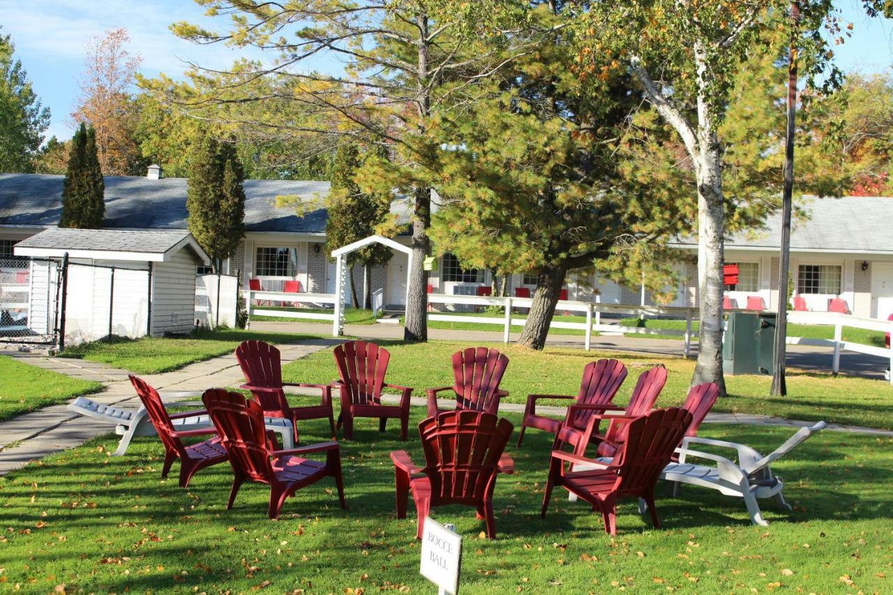 Colonial Resort-1000Islands Gananoque Dış mekan fotoğraf